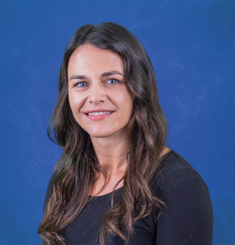 Sussie Thiessen - Personal Broker